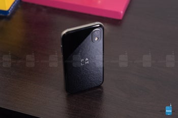 The Palm Phone is now available for just $5 per month