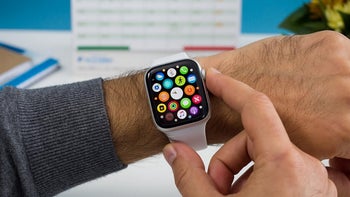 Apple Watch remains the top device in the North American wearable band market