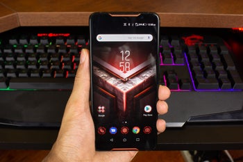 The Asus ROG Phone is now cheaper than ever (at least at Microsoft)