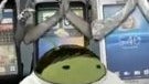 Android commercial for Korea packs in laughs, desires, and a little green android
