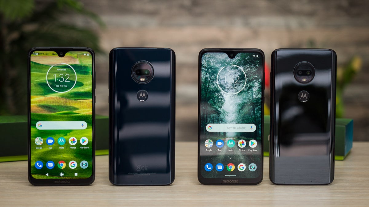 Motorola Back to School sale offers discounts of up to $250 on smartphones