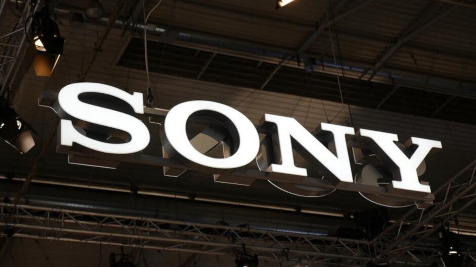 New renders of the Sony Xperia 2 leak