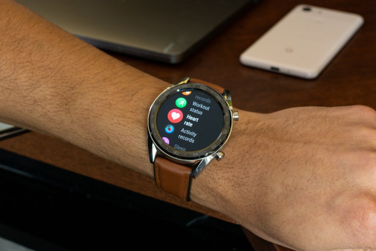 samsung galaxy watch huawei mate 10 pro