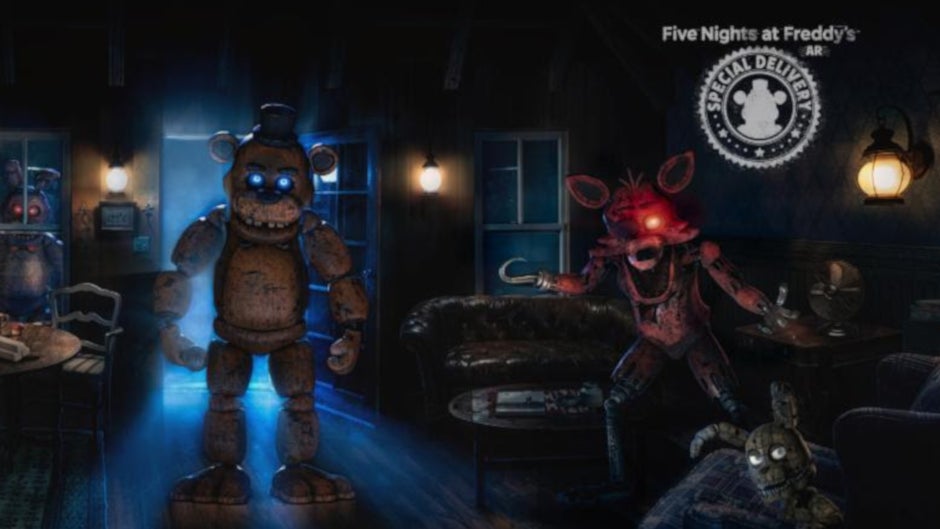 Five Night's At Freddy's in Real Life! 360 VIDEO - SCARY! 