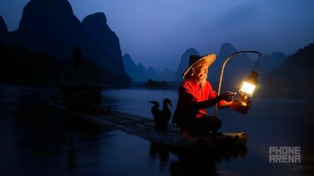 An iPhone 11 Pro camera review by a 'pro' photog takes us on a wide night samples trip