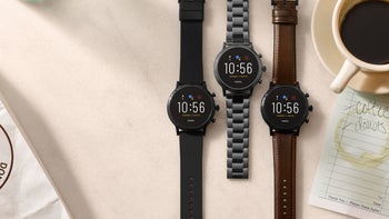 Fossil might be the only company with the vision to challenge Apple in the smartwatch market