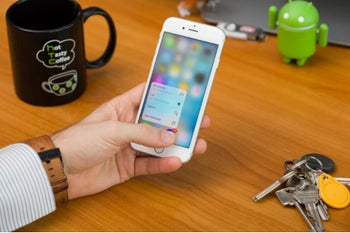Certain Apple iPhone 6s and iPhone 6s Plus models are eligible for a free repair