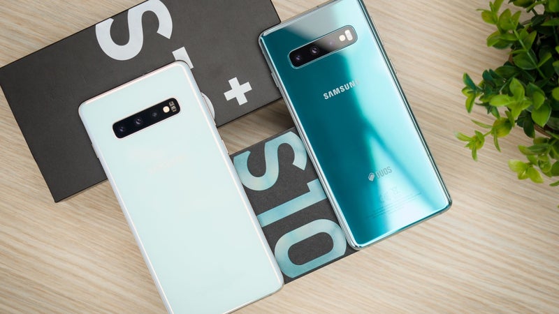 samsung s10 plus with watch