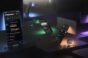 Microsoft spreads the Dark Mode love to another four iPhone and iPad apps