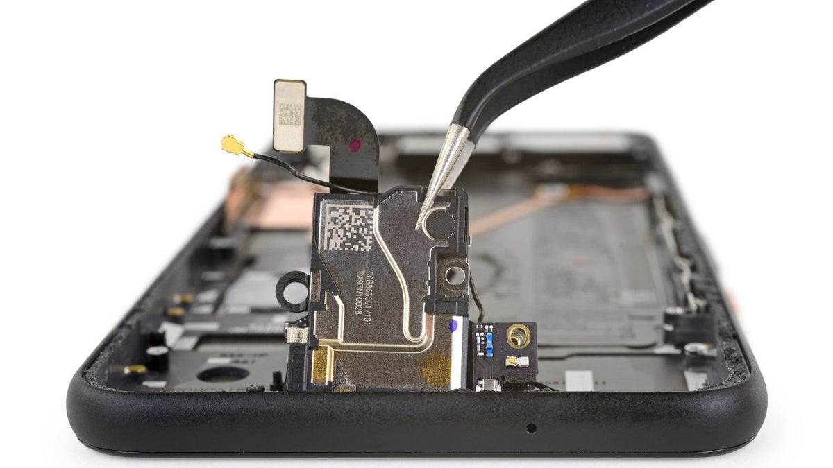 First Pixel 4 XL teardown reveals a 'magic rectangle that knows your every move'