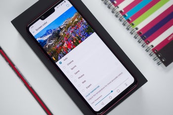 Powerful LG G8 ThinQ goes down to only $321 in 'mint' condition