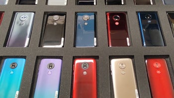 Talking colors and gradients with Motorola's VP of design