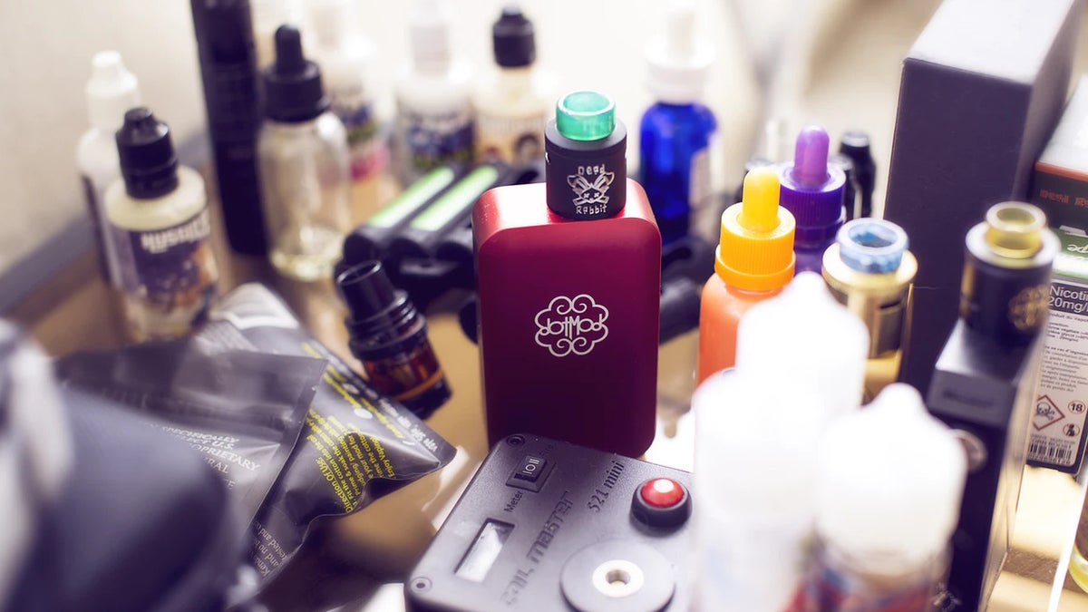 Dude, where's my vape app? After multiple deaths, Apple chucking them all