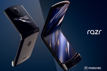 Motorola is confident its new razr phone won't break like the Samsung Galaxy Fold