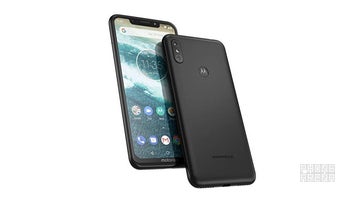 Motorola begins its first stable Android 10 update for a surprisingly old mid-ranger