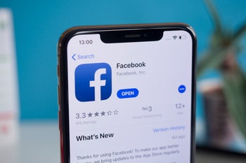 Facebook is developing an Android replacement since it doesn't trust Google