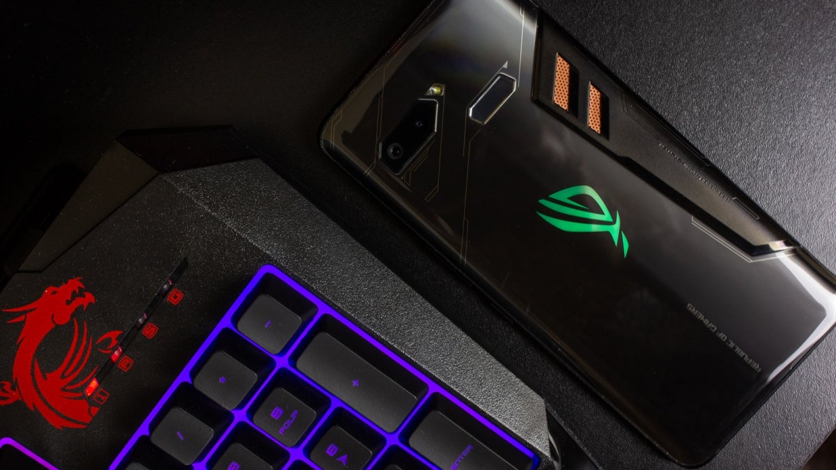 Microsoft on eBay has the Asus ROG Phone on sale for as little as $400