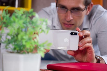 Check out this absolute iPhone XS steal (brand-new, warranty included)