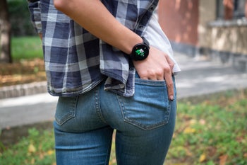 Samsung's latest Galaxy Watch Active 2 update brings a long-awaited new feature