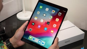 Hot new deal significantly lowers iPad Air (2019) starting price in gold