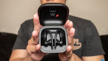 Beats Powerbeats Pro deal of the day at Best Buy