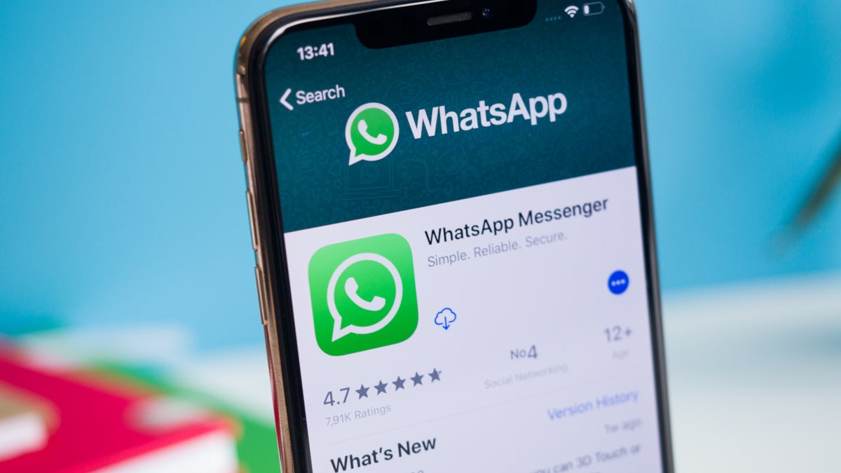 Facebook says Apple, not WhatsApp, should be blamed for Saudi hack of Bezos' phone