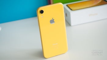 Samsung loses ground and Apple makes big gains in the world's number two smartphone market