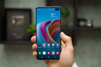 Woot has a bunch of Samsung phones, Galaxy S10+ included, on sale at great prices