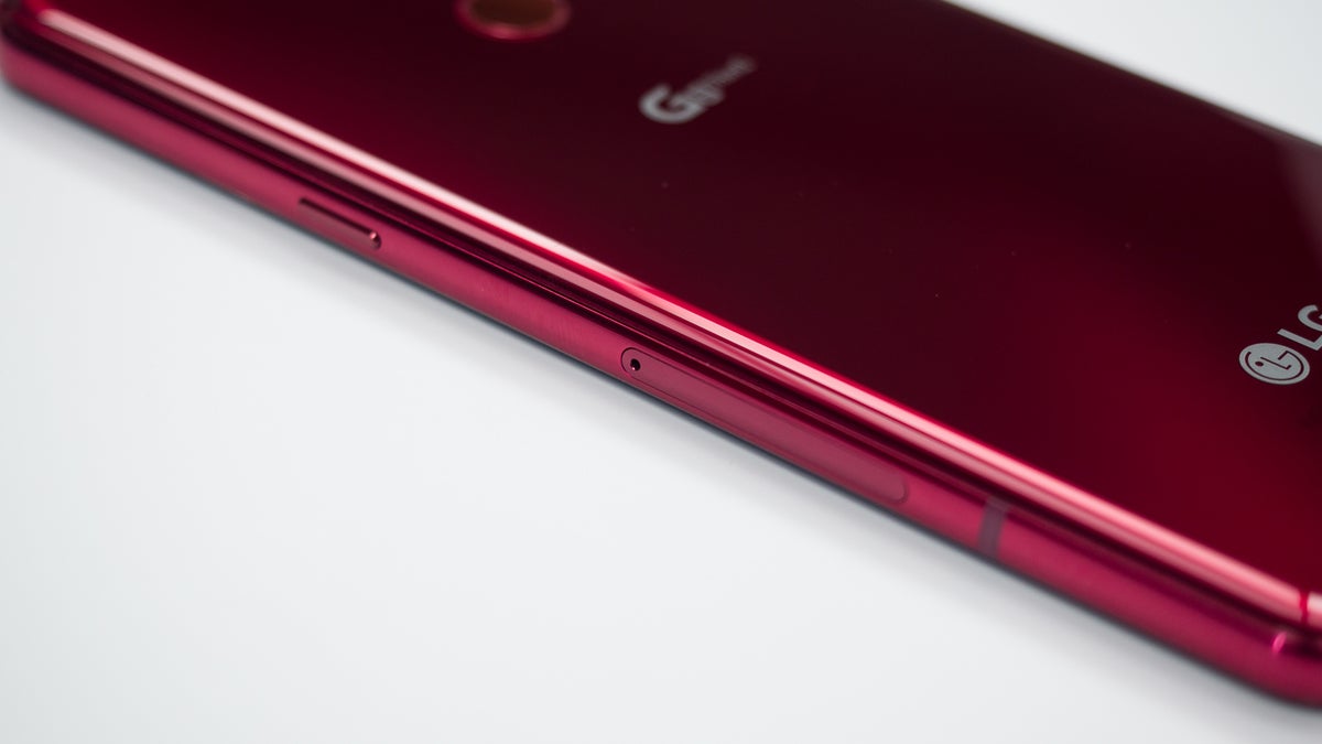 Unlocked LG G8 ThinQ starts getting Android 10 update in the US