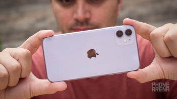 Apple's iPhone dominated India's premium smartphone segment in Q4 2019