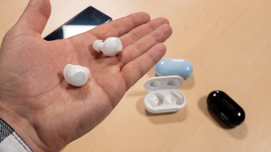 galaxy buds  teardown