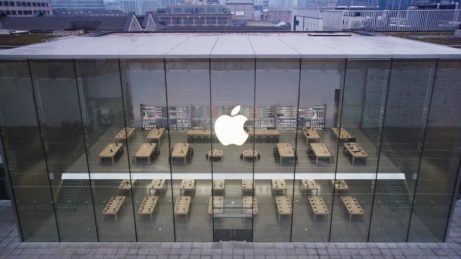 All 42 Apple Stores in China are now open