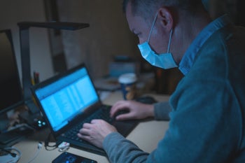 Coronavirus effect: Verizon, T-Mobile, AT&T, and Sprint waive cancellations and late fees