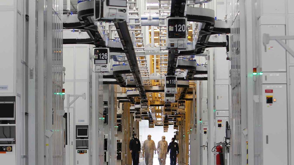 America dominates the 2019 market in chip manufacturing