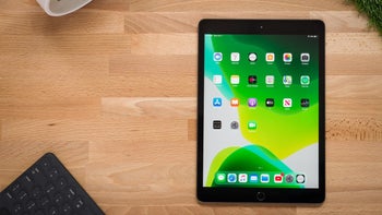This Sky Mobile deal gives you the chance to save big on the 128GB iPad 7