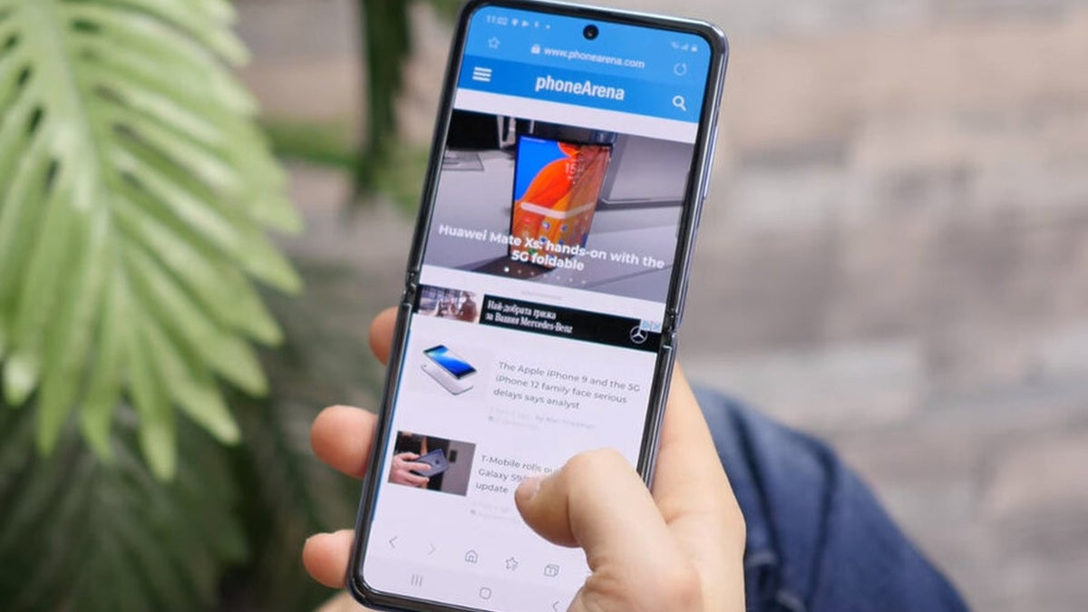 Samsung Galaxy Z Flip could be getting a 5G variant