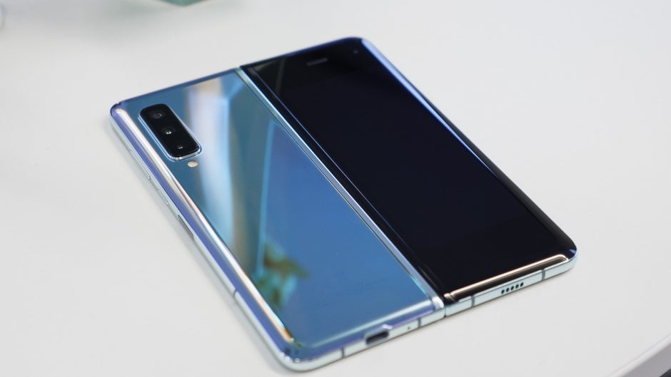 samsung galaxy fold 2 256gb