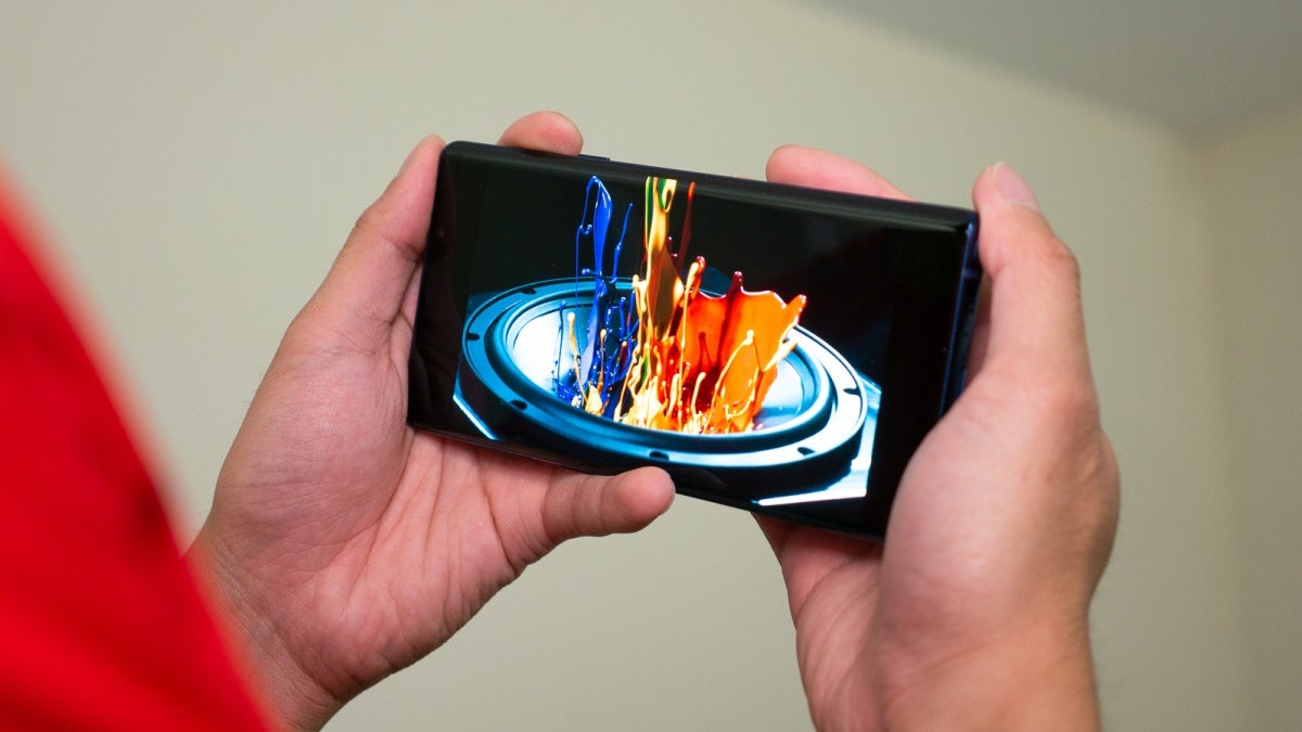 Many Samsung Galaxy Note 9 users are experiencing some horrible display issues