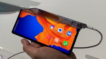 Huawei has already lost over $60 million on the foldable Mate Xs 5G