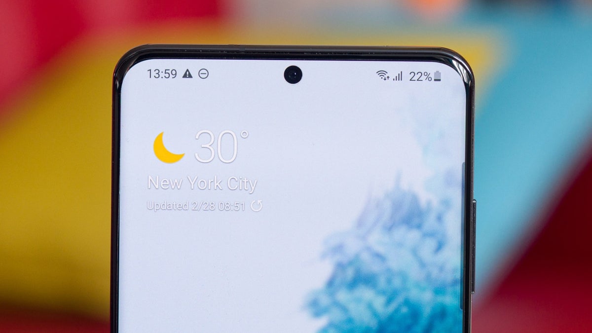Galaxy S20 Ultra update brings a nasty green screen glow bug
