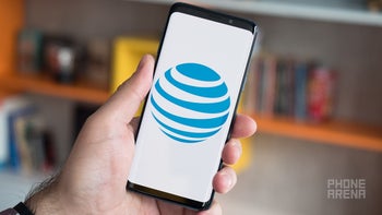 Here's how new and existing AT&T customers can save up to $250 right now