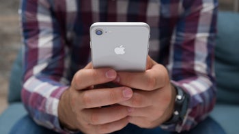 Apple iPhone SE 2020 vs Google Pixel 4a: Design, specs, camera, price and release date