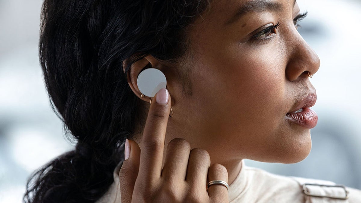 Microsoft Surface Earbuds release date has apparently been locked
