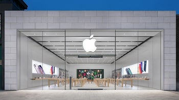 Apple retail chief expects store reopenings in May