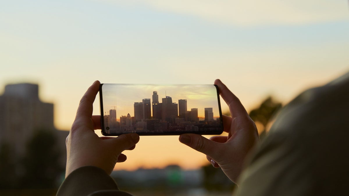Motorola Edge+ will tackle shaky videos with advanced video stabilization wizardry