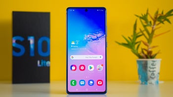 Deal: Buy the Samsung Galaxy S10 Lite, get free Galaxy Buds