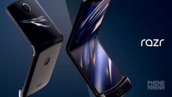 Update to Android 10 brings new capabilities to the Motorola razr's external display