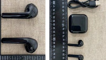 HTC U Ear true wireless earbuds seen on FCC's website