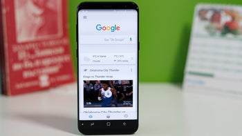 Google Search gets dark mode settings toggle for iOS and Android