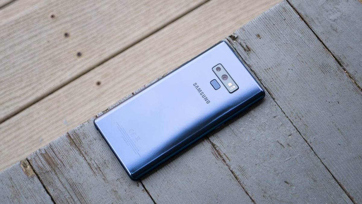 Grab a Samsung Galaxy Note 9 for less than $400 (refurbished)